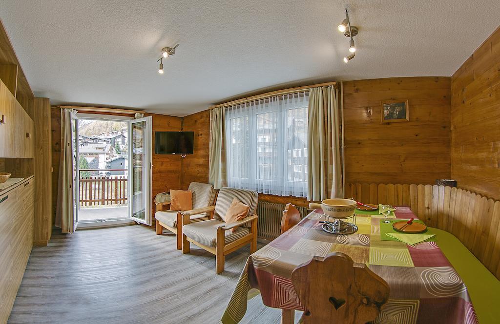 Anemone Appartement Saas-Fee Kamer foto